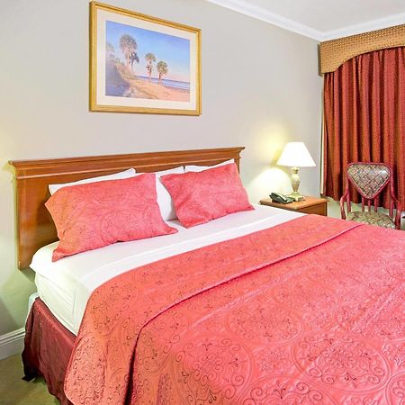 Sun And Surf Inn North Miami Luaran gambar