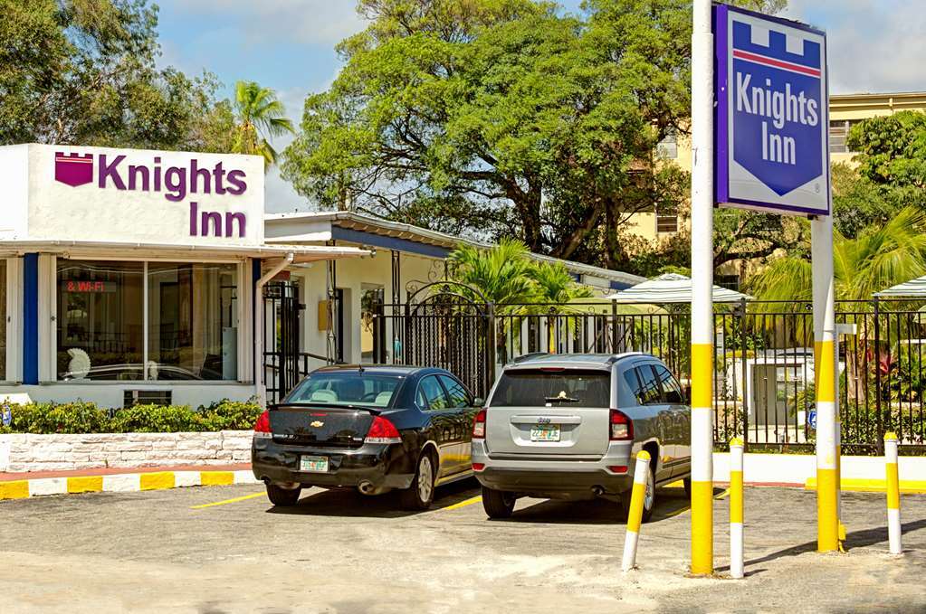 Sun And Surf Inn North Miami Luaran gambar