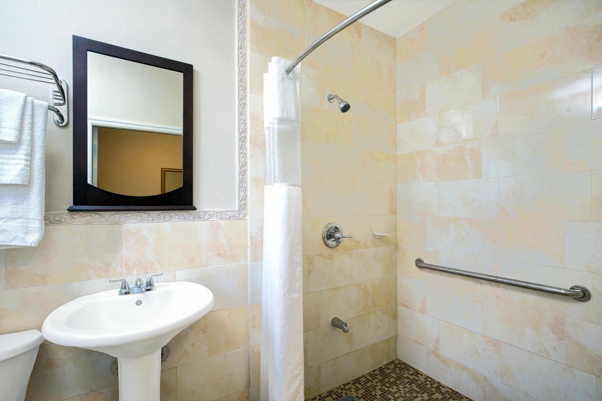Sun And Surf Inn North Miami Luaran gambar
