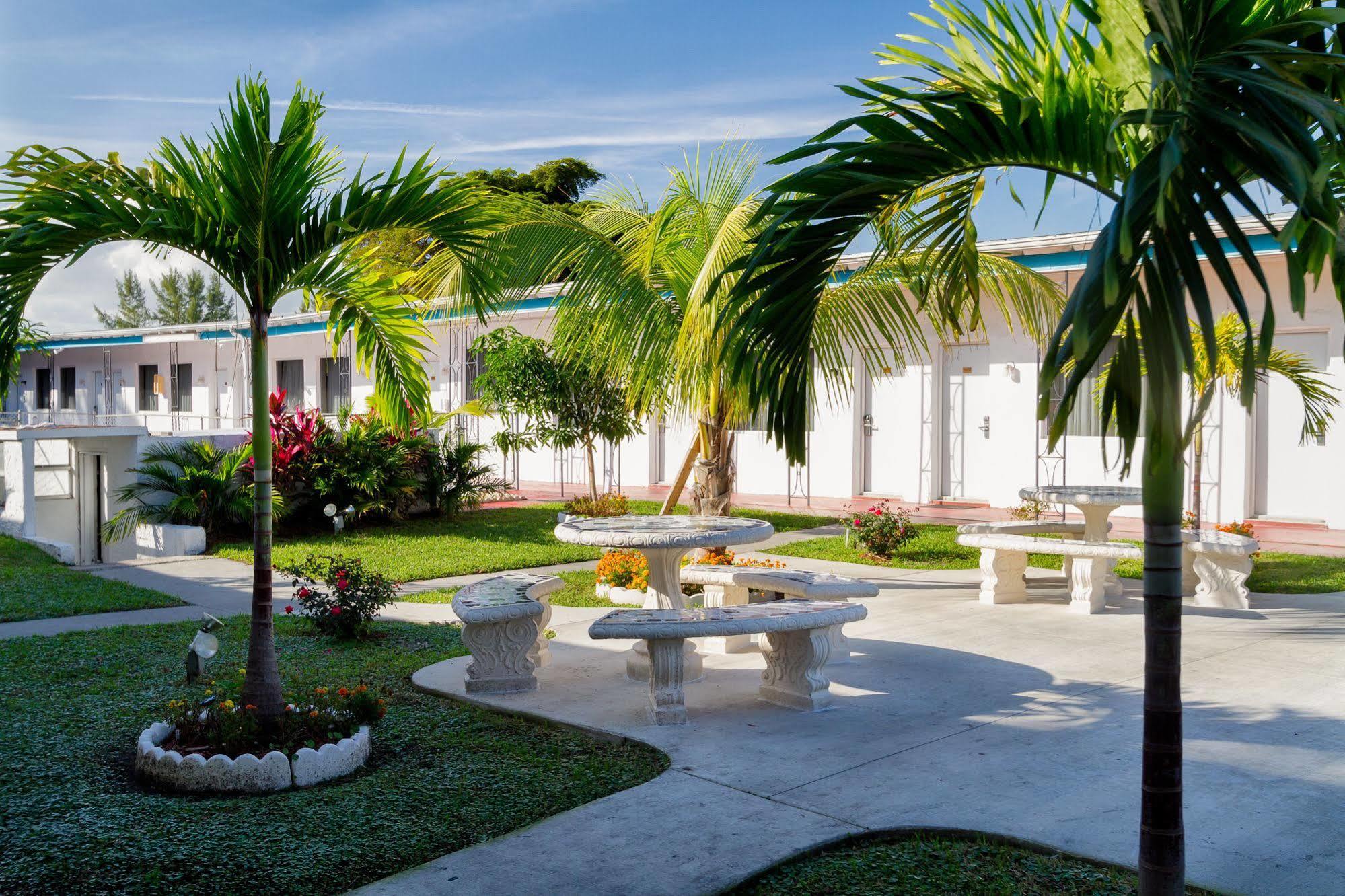 Sun And Surf Inn North Miami Luaran gambar